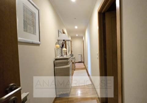 T3 Colinas Do Cruzeiro com 2 Garagens box