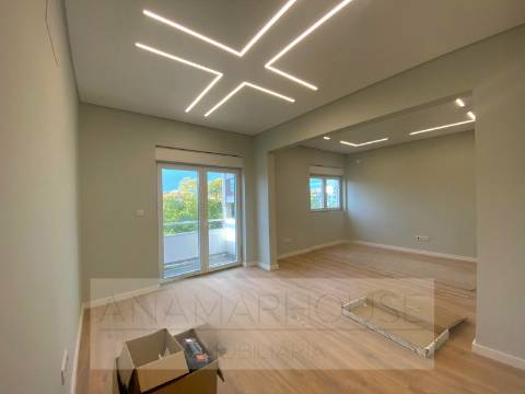 Prédio para investimento na Amadora