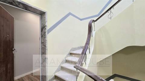 T1 Novo com Terraço | Prédio Reabilitado | Próximo da Estação da Amadora