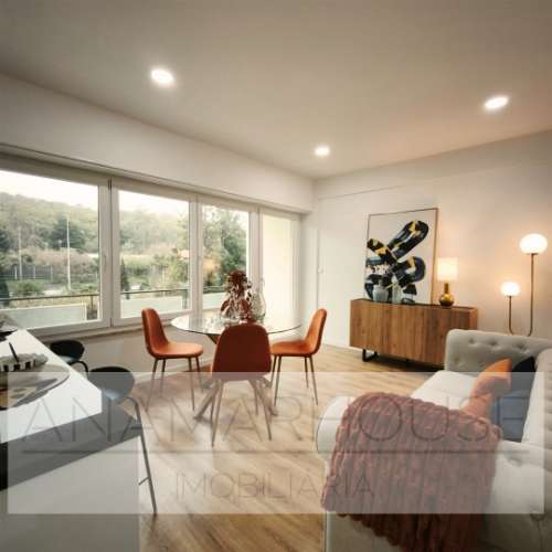 T3 Totalmente Remodelado com Home Staging | Varanda 10m² | Excelente Luminosidade-Benfica-Lisboa