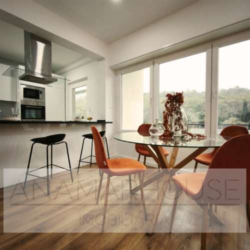 T3 Totalmente Remodelado com Home Staging | Varanda 10m² | Excelente Luminosidade-Benfica-Lisboa