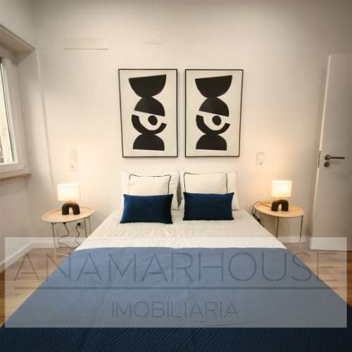 T3 Totalmente Remodelado com Home Staging | Varanda 10m² | Excelente Luminosidade-Benfica-Lisboa
