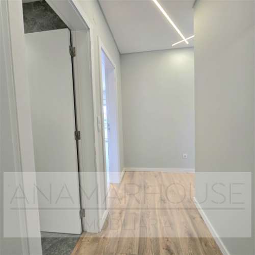 Apartamento T2 Venda em Mina de Água,Amadora