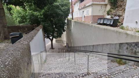 Moradia reabilitada — Estrela