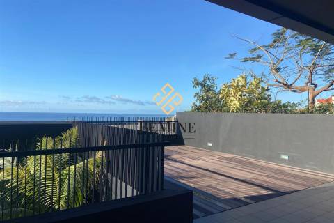 Edifício Séc. XXI 9 / Apartamento T4 / Rua João Paulo II, Funchal