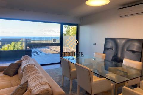 Edifício Séc. XXI 9 / Apartamento T4 / Rua João Paulo II, Funchal