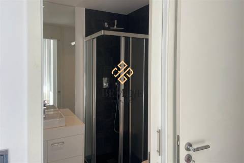 Edifício Séc. XXI 9 / Apartamento T4 / Rua João Paulo II, Funchal