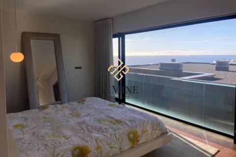 Edifício Séc. XXI 9 / Apartamento T4 / Rua João Paulo II, Funchal