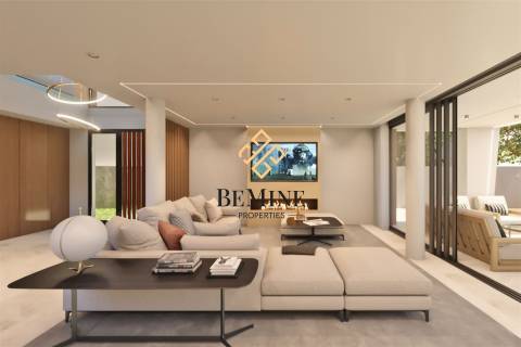 Villa Madeira / Moradia T4 / Funchal  - Ilha da Madeira