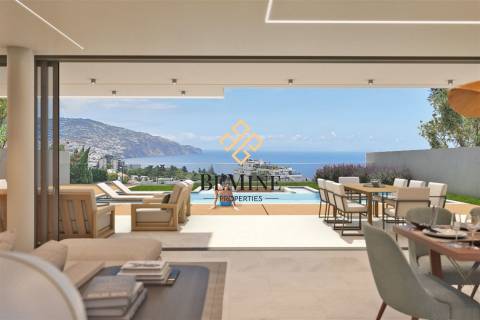 Villa Madeira / Moradia T4 / Funchal  - Ilha da Madeira