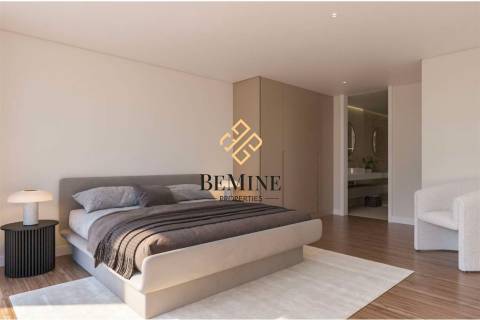 Edifício Hinton / Apartamento T4 / Funchal - Ilha da Madeira