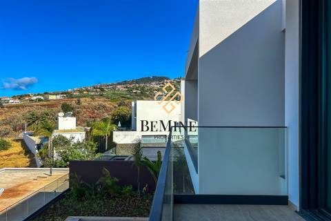 Villa  T3+1 / Moradia de Luxo / Vargem, Calheta - Ilha da Madeira