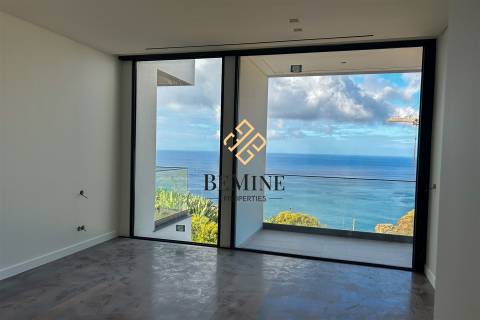 Villa  T3+1 / Moradia de Luxo / Vargem, Calheta - Ilha da Madeira