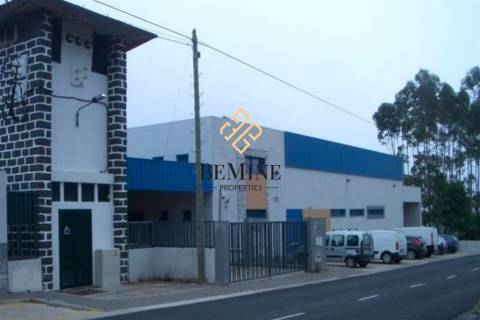 Terreno + Armazém / Santa Cruz - Ilha da Madeira