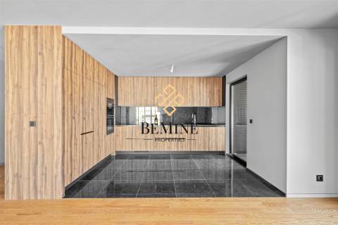 Dubai - Varino 07 / Apartamento T3 / Funchal - Ilha da Madeira