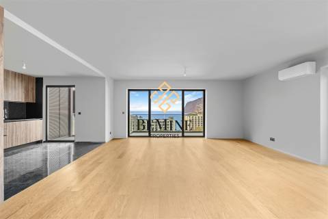 Dubai - Varino 07 / Apartamento T3 / Funchal - Ilha da Madeira