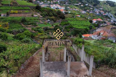 Terreno / Campanário - Ribeira Brava