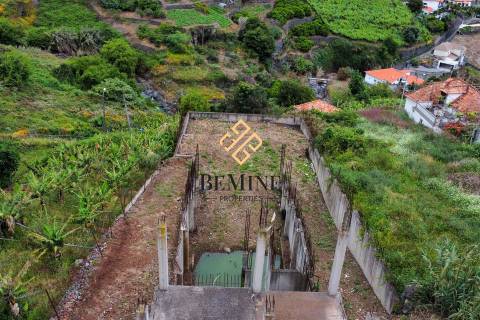 Terreno / Campanário - Ribeira Brava