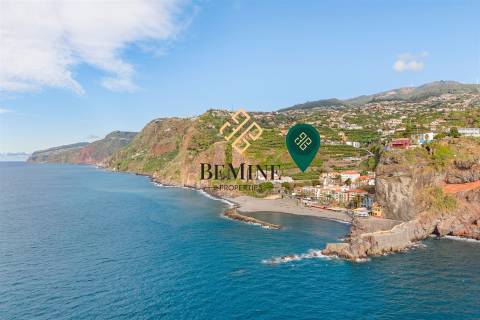 Terreno + Moradia + Anexo / Ponta do Sol, Ilha da Madeira