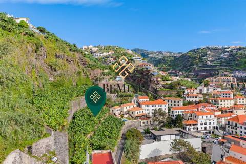Terreno + Moradia + Anexo / Ponta do Sol, Ilha da Madeira