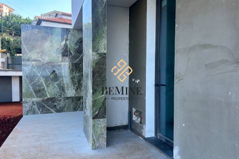 Villa  T3+1 / Moradia de Luxo / Vargem, Calheta - Ilha da Madeira