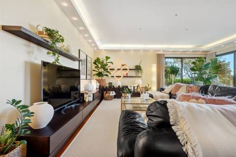 Moradia Geminada T3 / Funchal - Ilha da Madeira