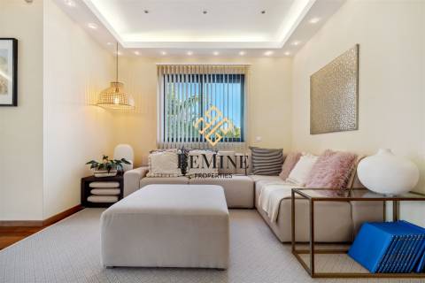 Moradia Geminada T3 / Funchal - Ilha da Madeira