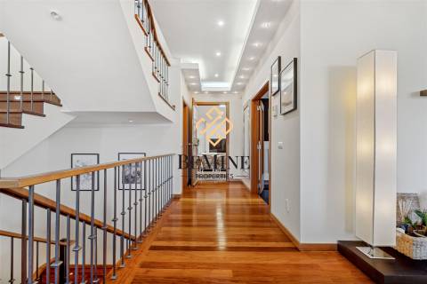 Moradia Geminada T3 / Funchal - Ilha da Madeira