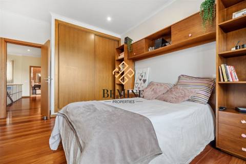 Moradia Geminada T3 / Funchal - Ilha da Madeira