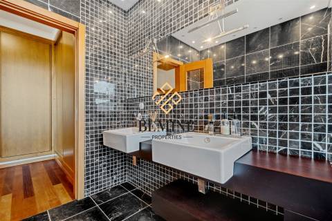 Moradia Geminada T3 / Funchal - Ilha da Madeira