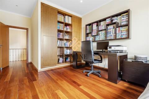 Moradia Geminada T3 / Funchal - Ilha da Madeira