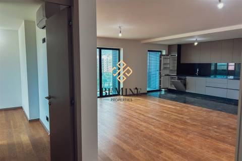 Dubai - Varino 07 / Apartamento T2 / Funchal - Ilha da Madeira