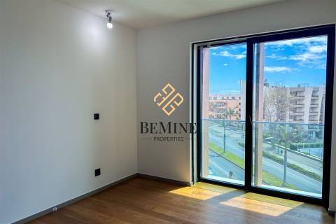 Dubai - Varino 07 / Apartamento T2 / Funchal - Ilha da Madeira