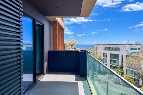 Dubai - Varino 07 / Apartamento T2 / Funchal - Ilha da Madeira