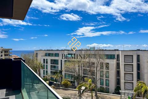 Dubai - Varino 07 / Apartamento T2 / Funchal - Ilha da Madeira