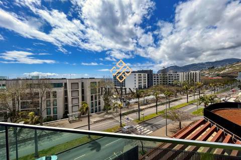 Dubai - Varino 07 / Apartamento T2 / Funchal - Ilha da Madeira