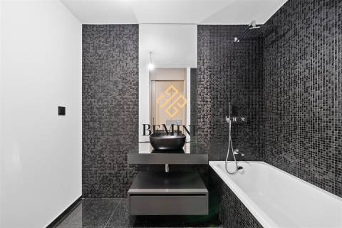 Dubai - Varino 07 / Apartamento T2 / Funchal - Ilha da Madeira