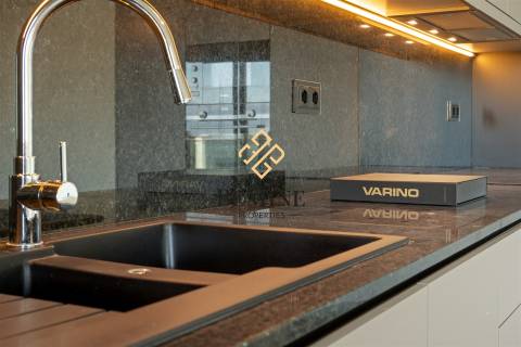 Dubai - Varino 07 / Apartamento T2 / Funchal - Ilha da Madeira