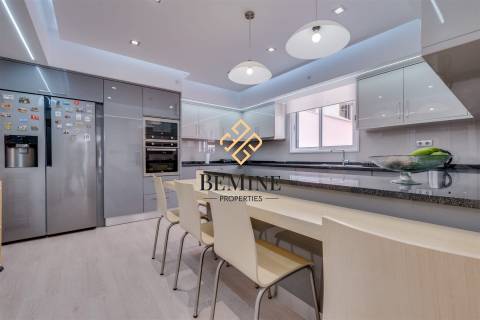 Moradia T3 / Câmara de Lobos - Ilha da Madeira