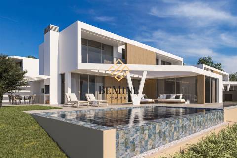 Serenity Villas  / Caniço - Ilha da Madeira