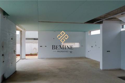 Serenity Villas  / Caniço - Ilha da Madeira