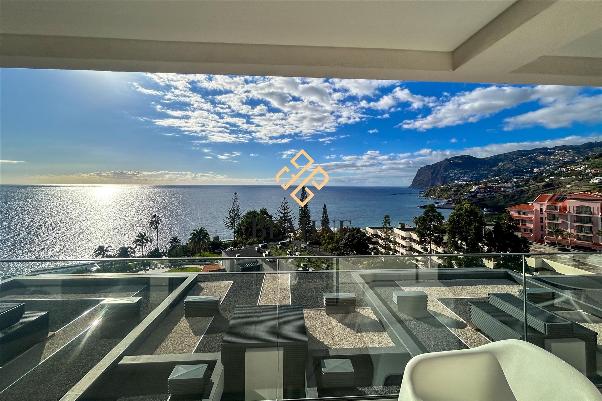 Madeira Acqua Residence / Apartamento T2 / Funchal - Ilha da Madeira