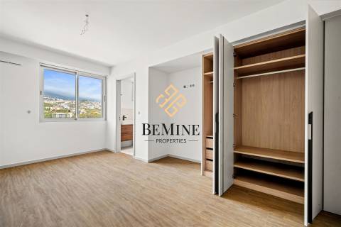 Atlântico Residences / Penthouse T3 / Câmara de Lobos  - Ilha da Madeira