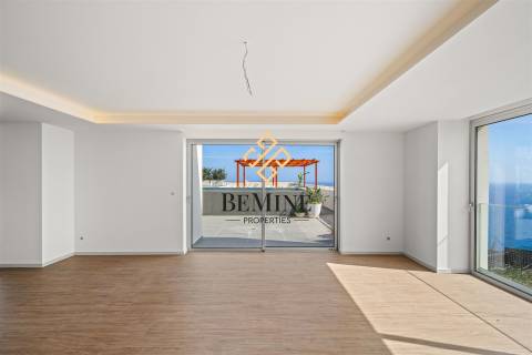 Atlântico Residences / Penthouse T3 / Câmara de Lobos  - Ilha da Madeira