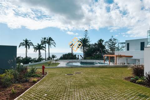 Madeira Acqua Residences / Apartamento T3 / Funchal - Ilha da Madeira