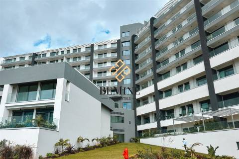 Madeira Acqua Residences / Apartamento T3 / Funchal - Ilha da Madeira