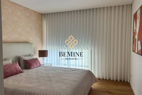 Edifício Uptown 13 / Apartamento T5 Duplex / Funchal  - Ilha da Madeira