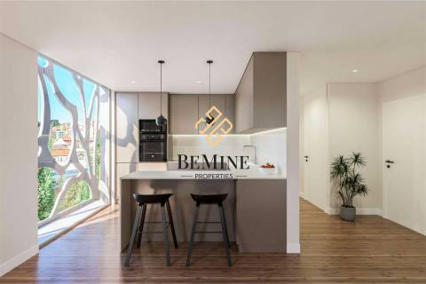 Edifício Hinton / Apartamento T2 / Funchal - Ilha da Madeira