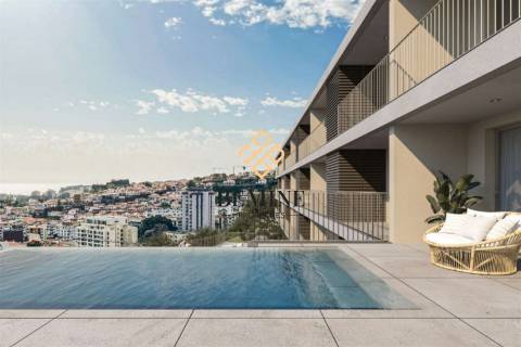 Edifício Torrinha Bay / Apartamento T1 / Funchal  - Ilha da Madeira