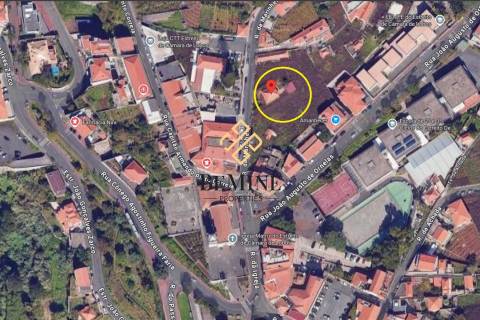 Elite Estreito Center  / Apartamento T3 / Câmara de Lobos - Ilha da Madeira